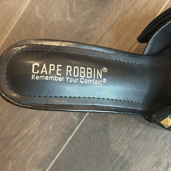 Cape Robbin Darian Slip On Black Open Toe High Heel Clogs with Gold Studs NEW - Picture 7 of 17